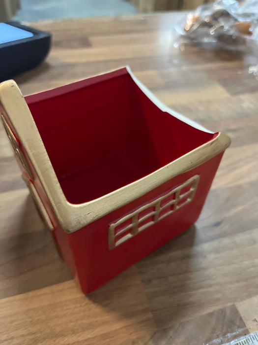 DAMAGED Ceramic House Planter x L11cm - Red SEE PICTURES