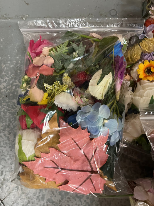 Bag of flower heads random sizes and colours a complete surprise!