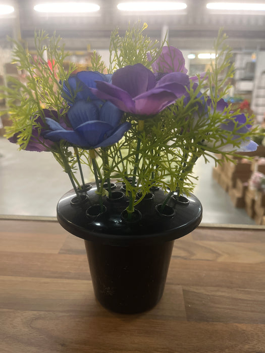 Remembrance Grave Pot H10 x D13cm purple anemone