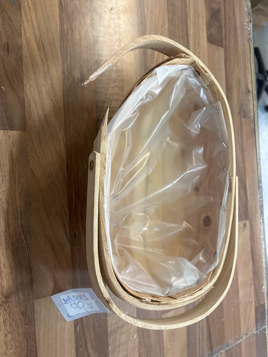 DAMAGED Natural Suffolk Trug with Movable Handle - 30 x 20cm