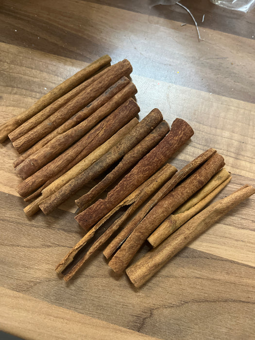 8cm Cinnamon Sticks x 10