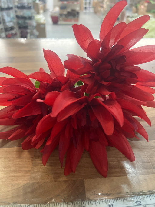 33cm length , 5 stem red dahlia