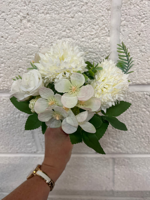 30cm Ivory white chrysanthemum rose blossom bush