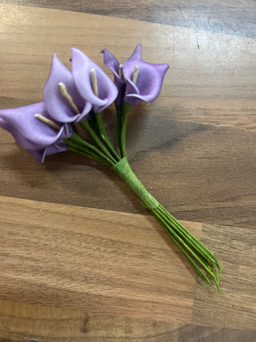 12 stem lilac miniature foam calla lily