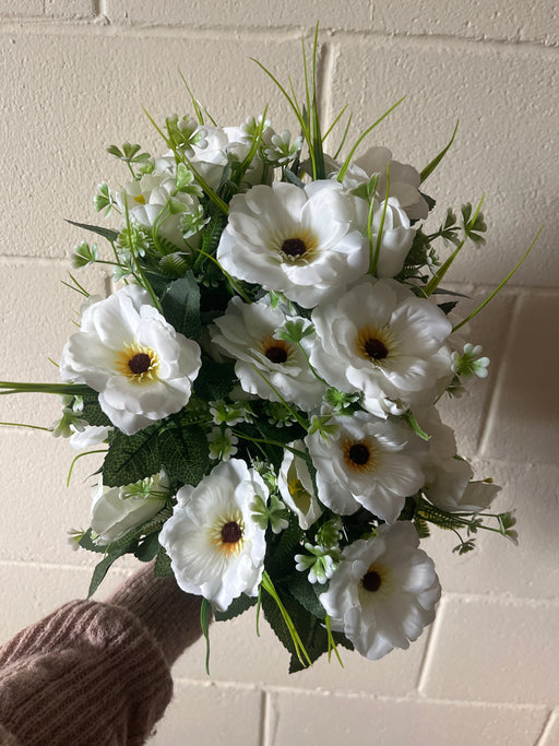 White anemone mixed foliage premium bush