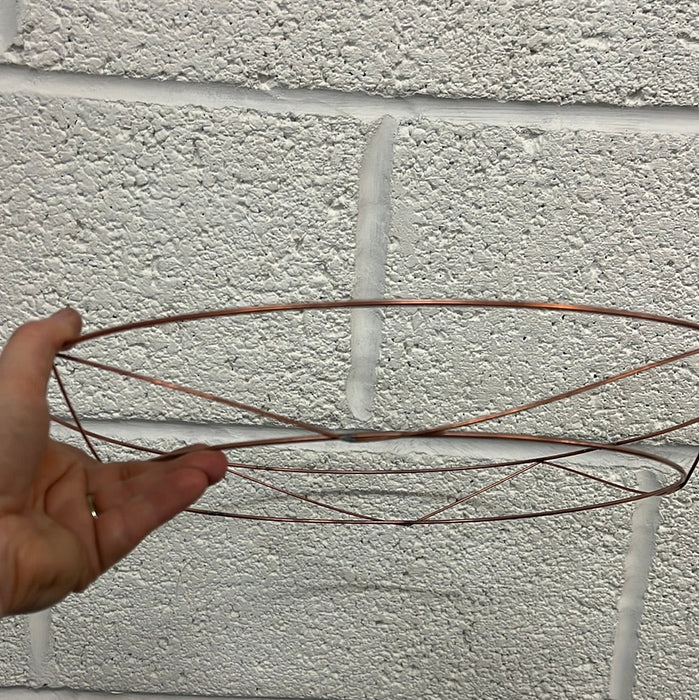 Single 8" Raised Wire Wreath Shape