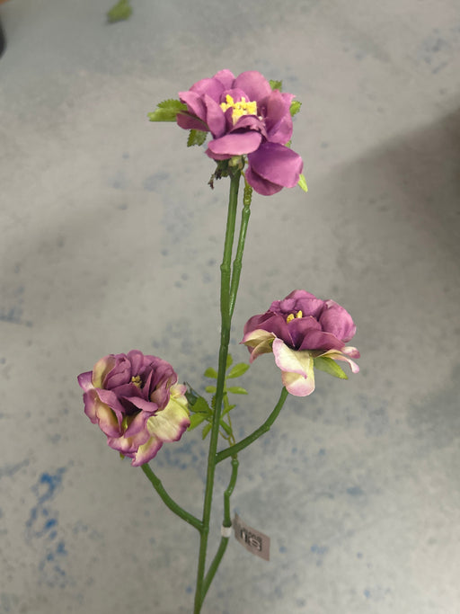 53cm Wild Rose Spray Lavender