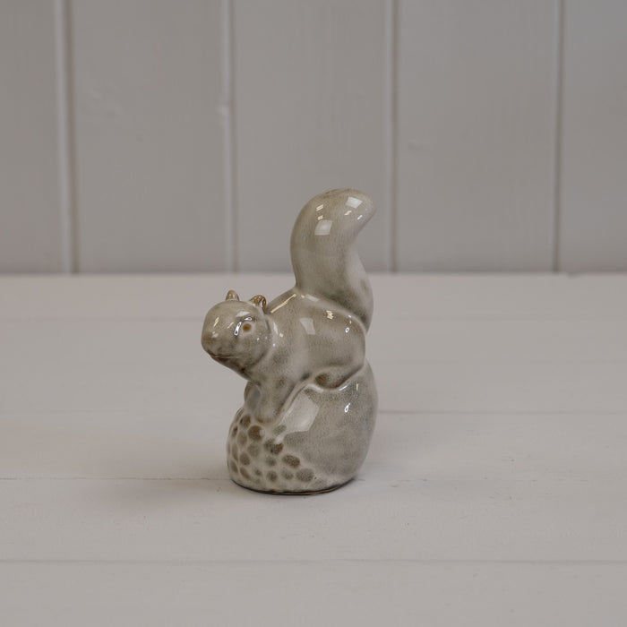 Beige Mottle Ceramic Squirrel Sitting on Acorn Decoration x H11.5cm