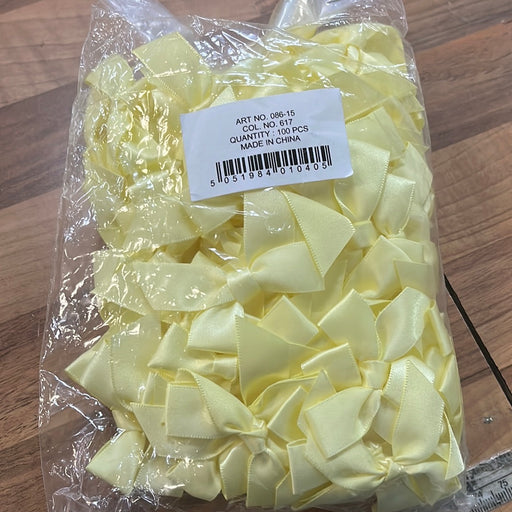 Satin Scatter Bows - 15mm Wide Ribbon x 100pcs - Pale Lemon Yellow