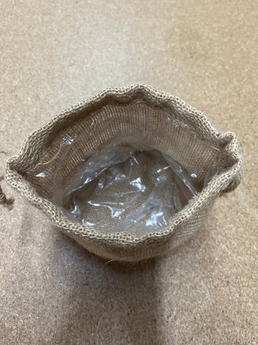 12 cm lined hessian bag with drawstring