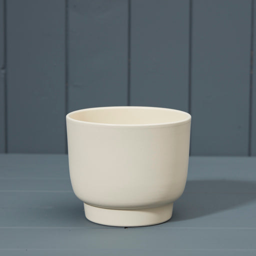 Ceramic Footed Pot x 13cm - White