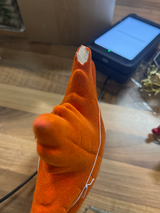 DAMAGED - SEE PICTURES Flocked Ceramic Maple Leaf - Red