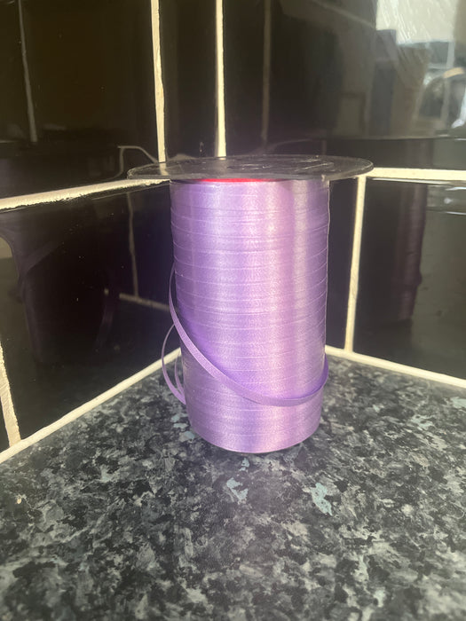 Reduced half roll of Curling Ribbon - lavender lilac