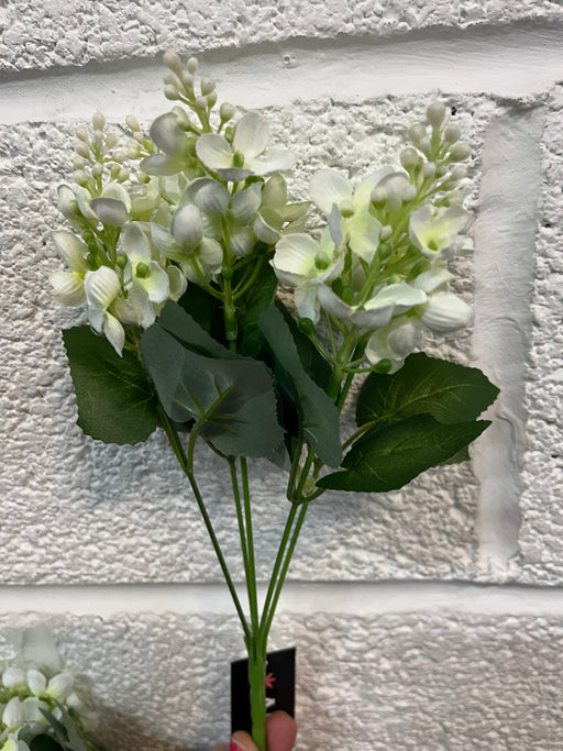 5 stem ivory blossom 30cm