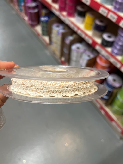 20m natural lace ribbon