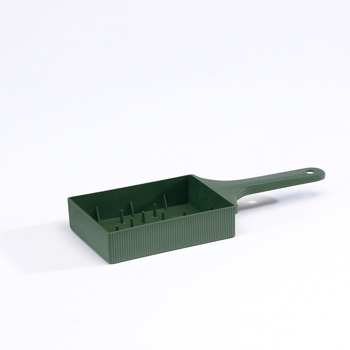  Green Plastic Shovel Spray Dish with Handle