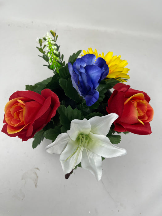 HANDMADE replacement pot with Yellow Daffodils + Yellow daisies