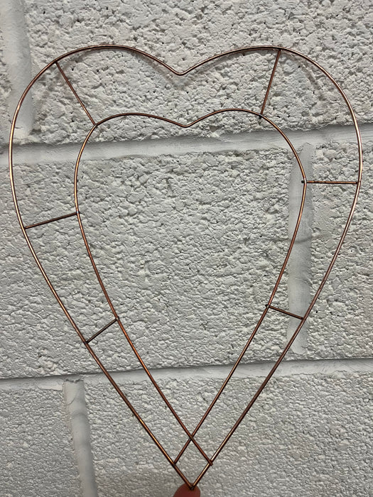 Single 15"  Wire  Heart Wreath Shape - just 1