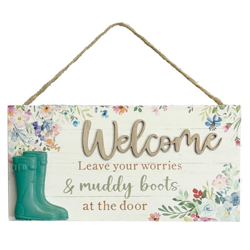 Muddy Boots Welcome Wooden Sign - 12.5 x 25cm 