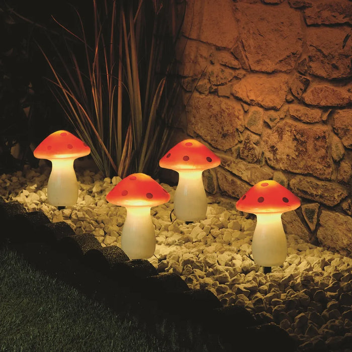 Set of 4 Red Mushroom Solar String Lights x 3.5m - Each Mushroom 10x10x25cm