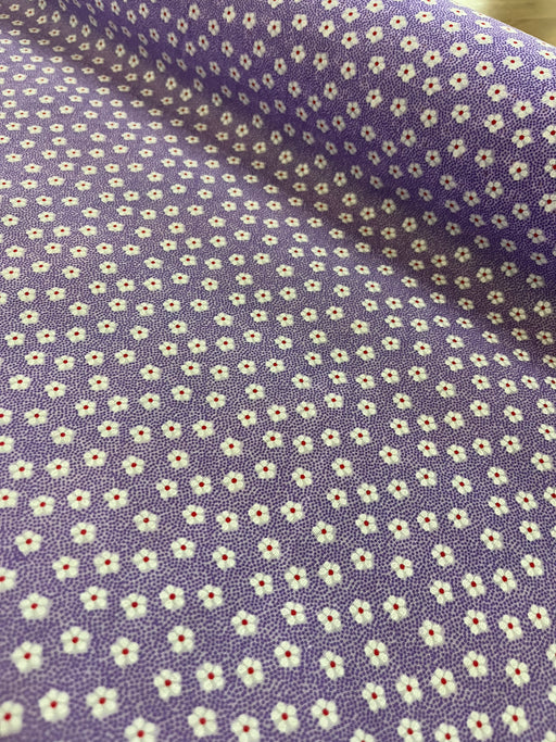 1 Metre Lilac Polycotton Small Floral Fabric x 112cm