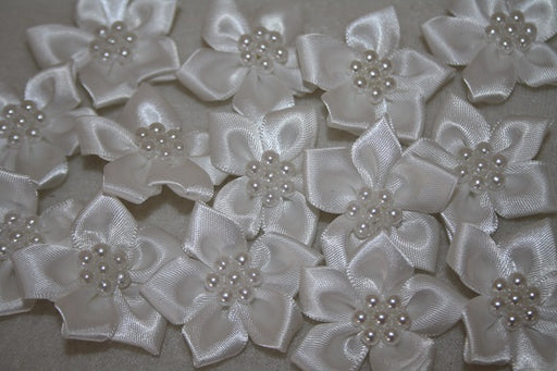 satin ribbon flower & pearl x20pcs white L803