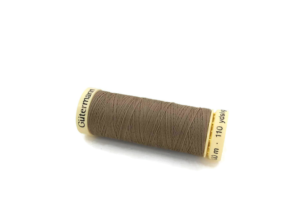 Gutermann Sew All Thread 100% Polyester x 100m - Beige and Brown Shades