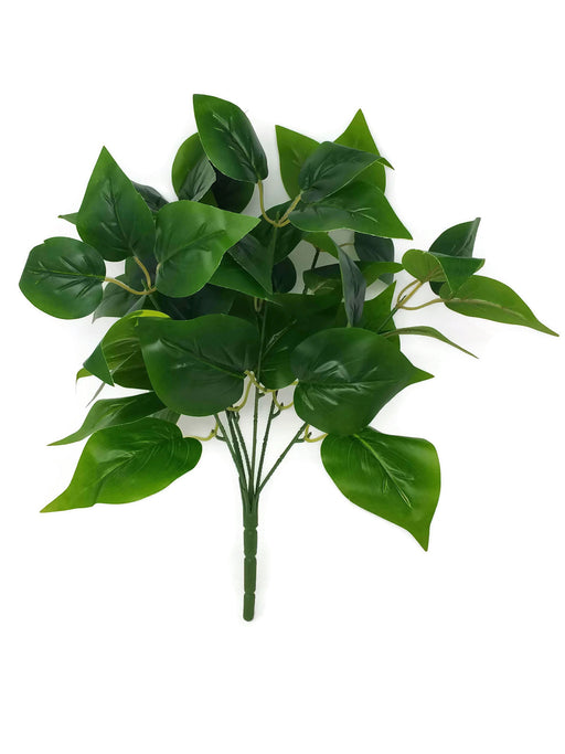 Green Foliage with Teardrop Leaf Bush x 7 Stem - 32cm
