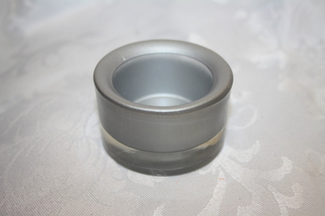 5.9 Cm x 4.5 Cm Glass Tealight Holder - Silver