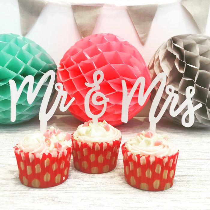 Bridal Cake Topper Mr & Mrs - White