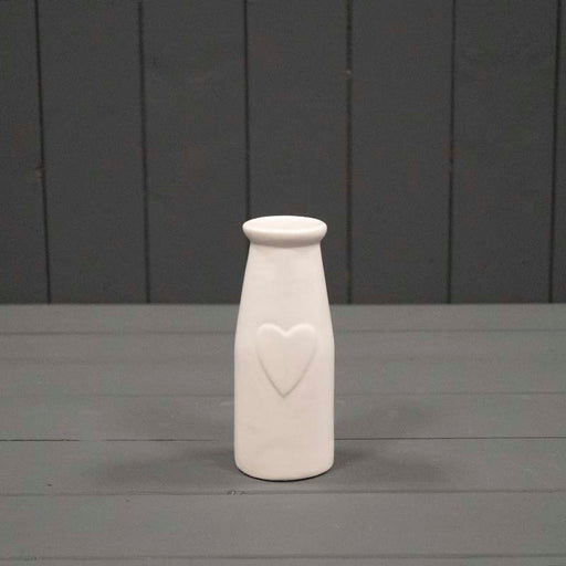 Cream Ceramic Heart Vase x 14.5cm