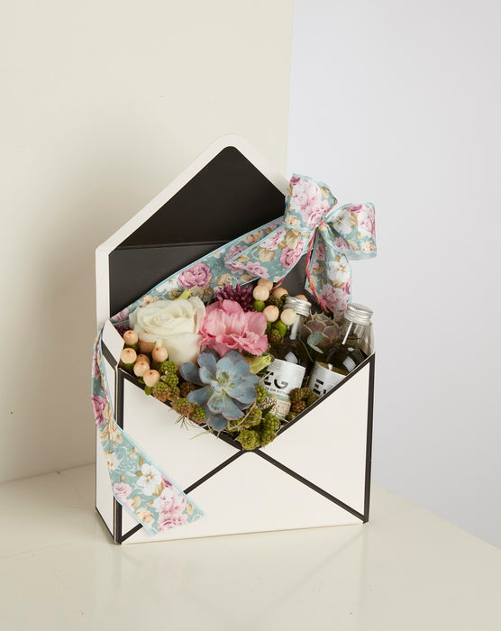 Envelope Flower Box (Lined) x 10 - Ivory/Black