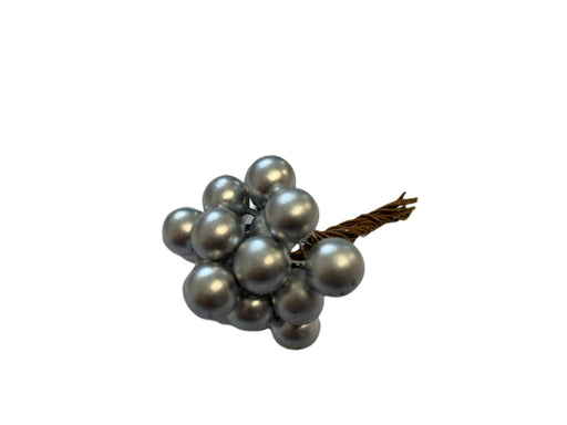 100 Mini Silver Berries on Wire