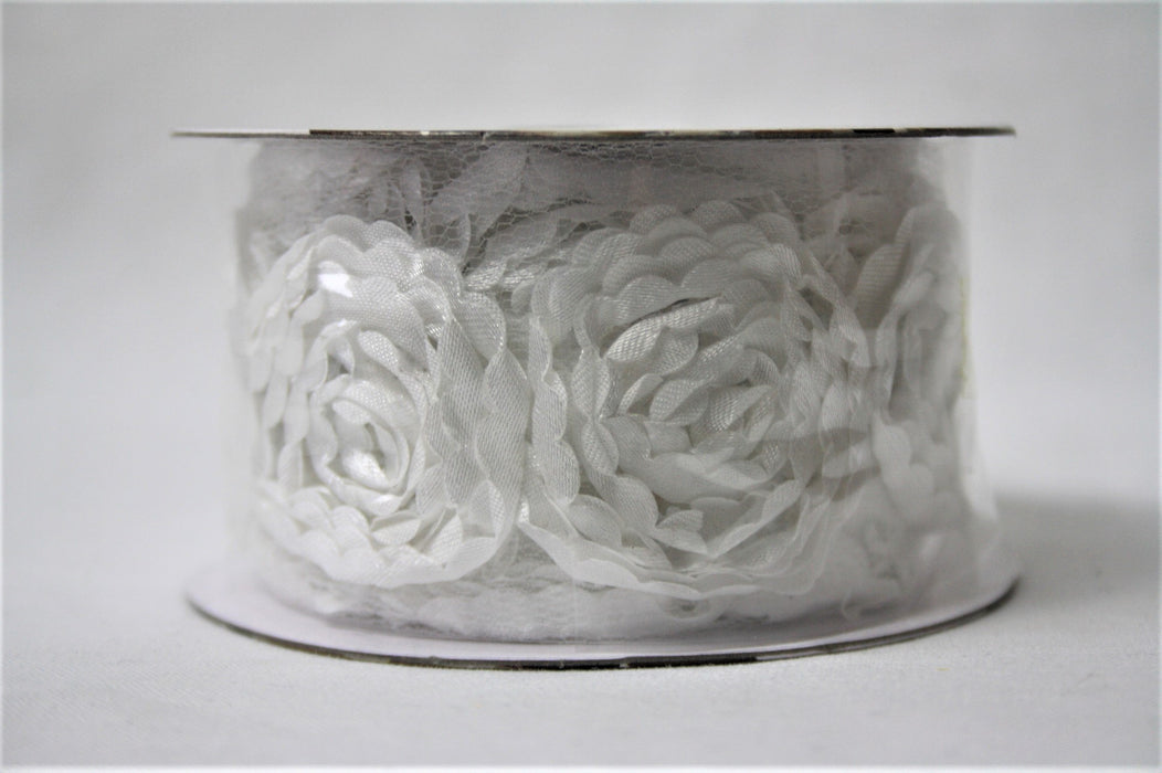White Vintage Style Flower Ribbon 40mm x 2m