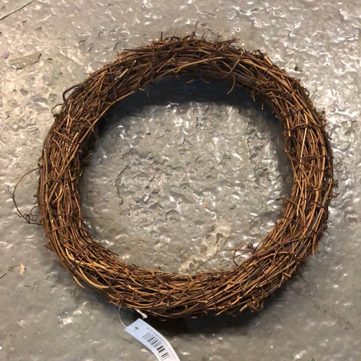 5cm Thick Twig Wreath x 40cm Diameter * Due Early June*