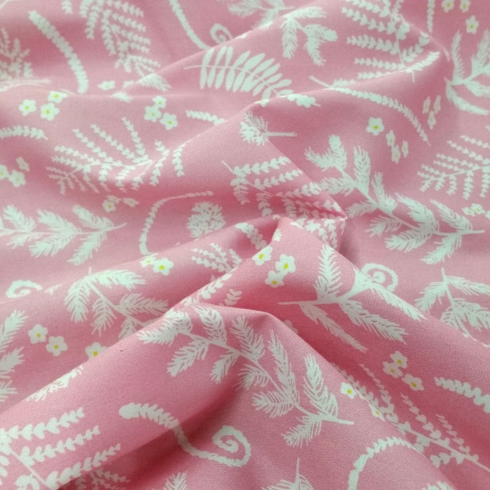 100% Cotton Leaf Print Fabric x 112cm / 45" - Pink T110
