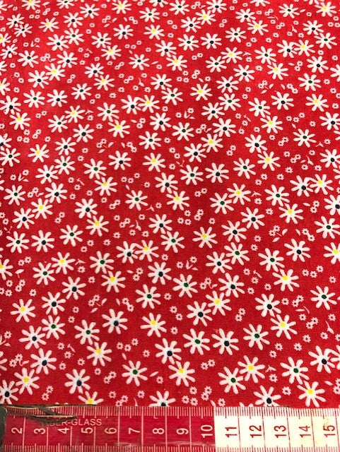 Polycotton Red Star Flower Fabric 110cm Width Discontinued T221